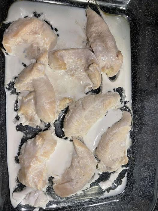 The Science of the Sizzle: Understanding the “White Protein” in Cooked Chicken