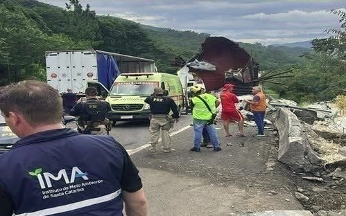 Serious acc!dent left 9, among them was our dear beloved singer!